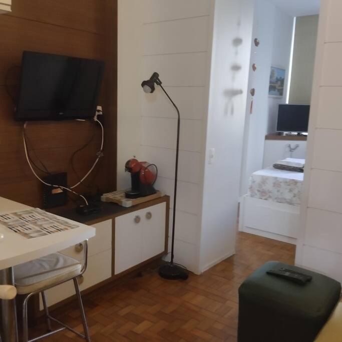 Apartamento Excelente Localizacao Em Copacabana